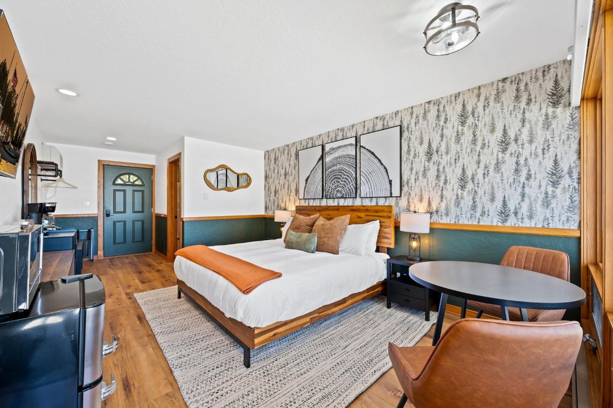 Spruce & Shore Motel Fish Creek Buitenkant foto